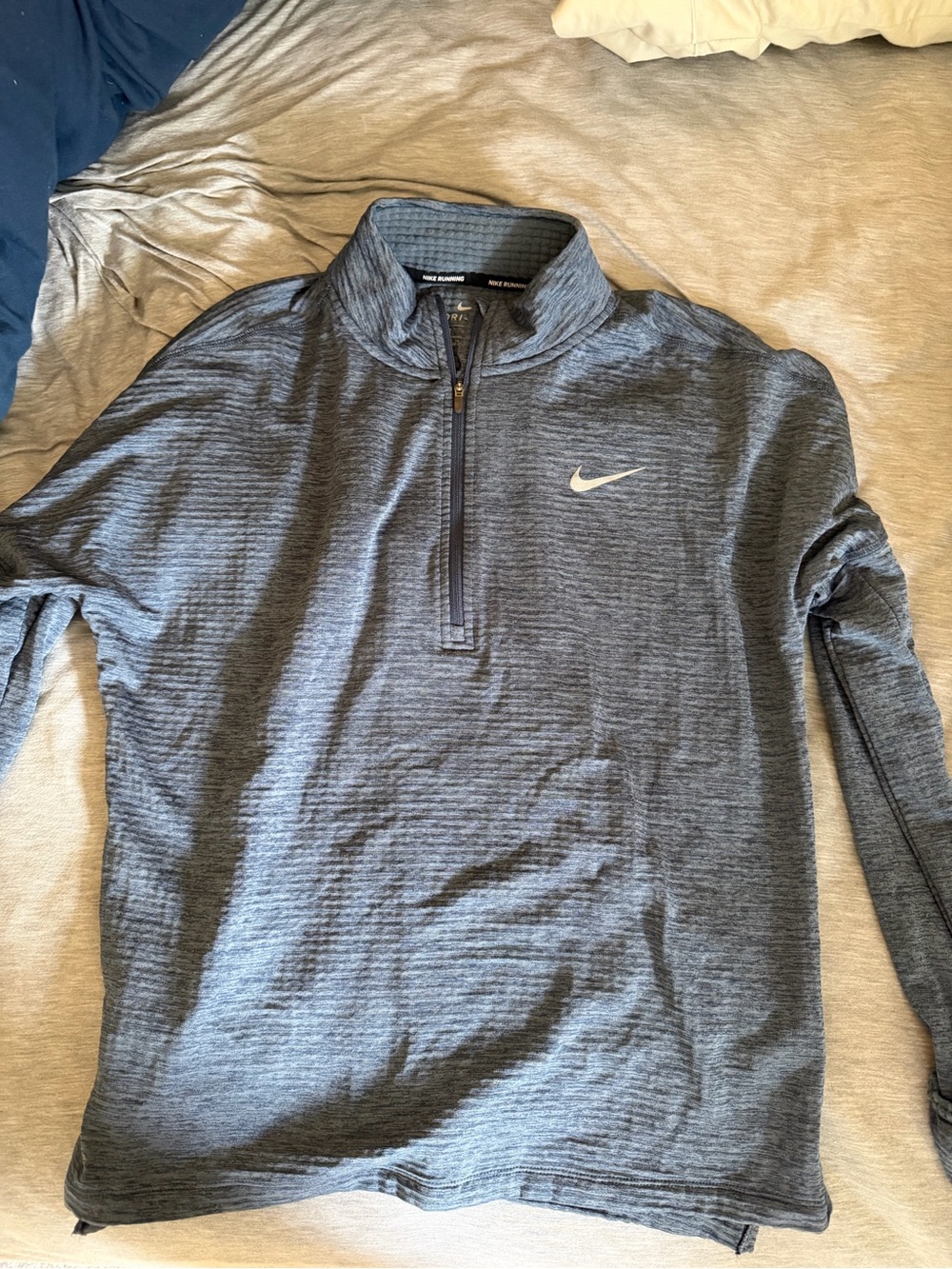 Nike Women’s Blue Heather Quarter-Zip Performance Jacket